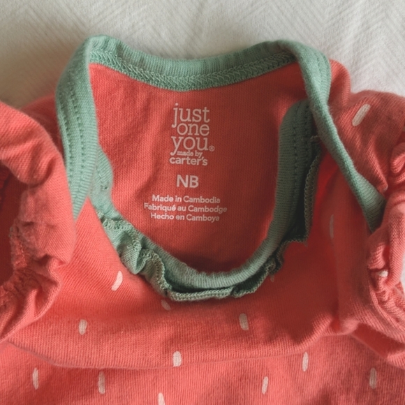 🌟3/$15 strawberry newborn bubble romper playsuit Carter's - Picture 2 of 5